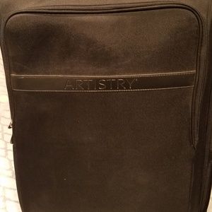 Artistry make up suitcase